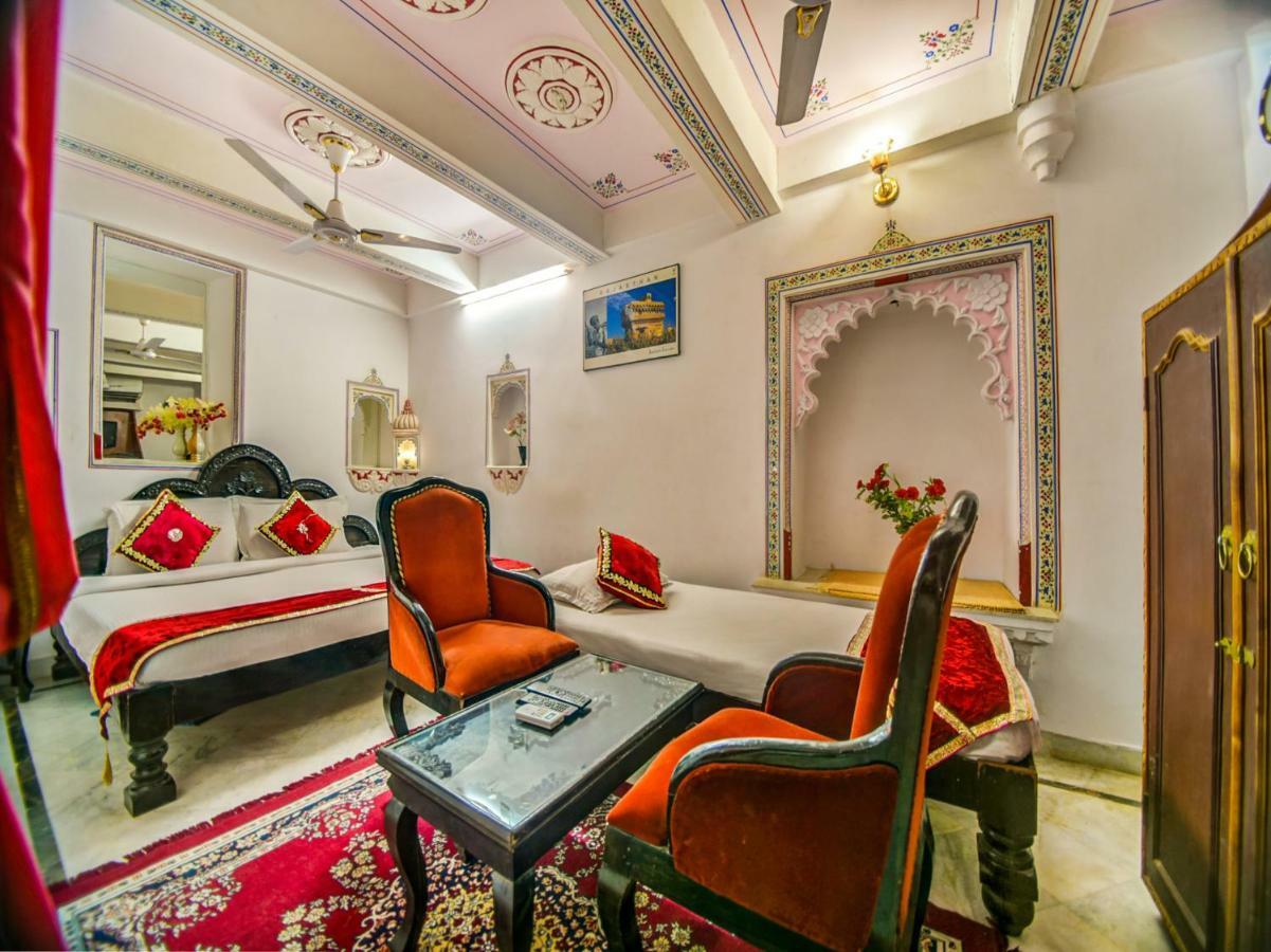Shree Jagdish Mahal Heritage Hotel Udaipur Exterior photo